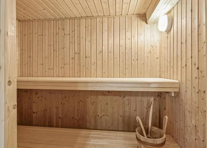 Semesterbostad Awesome In With Sauna